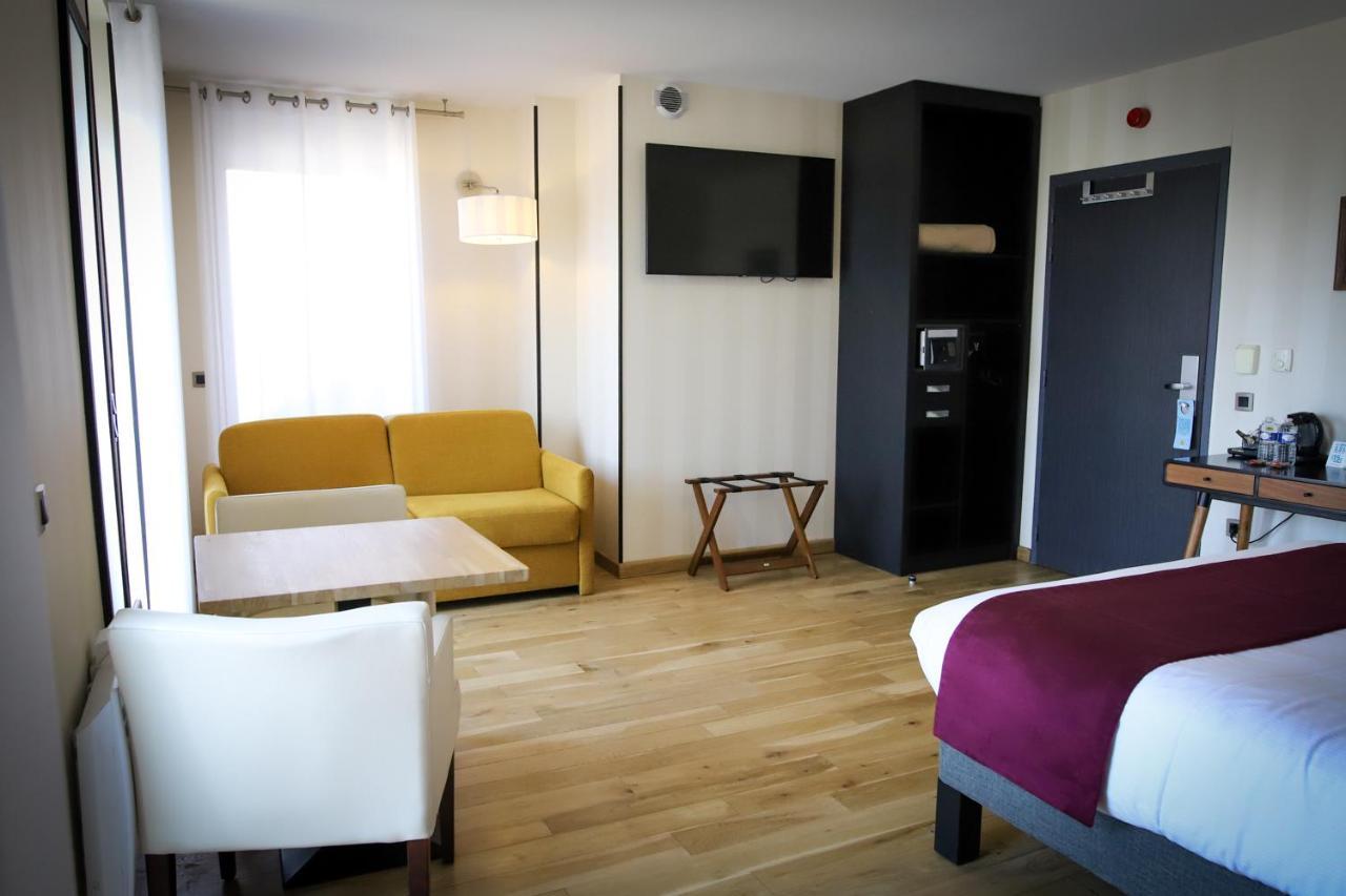 Logis Hotel Saint Guirec Et De La Plage Perros-Guirec Exterior photo
