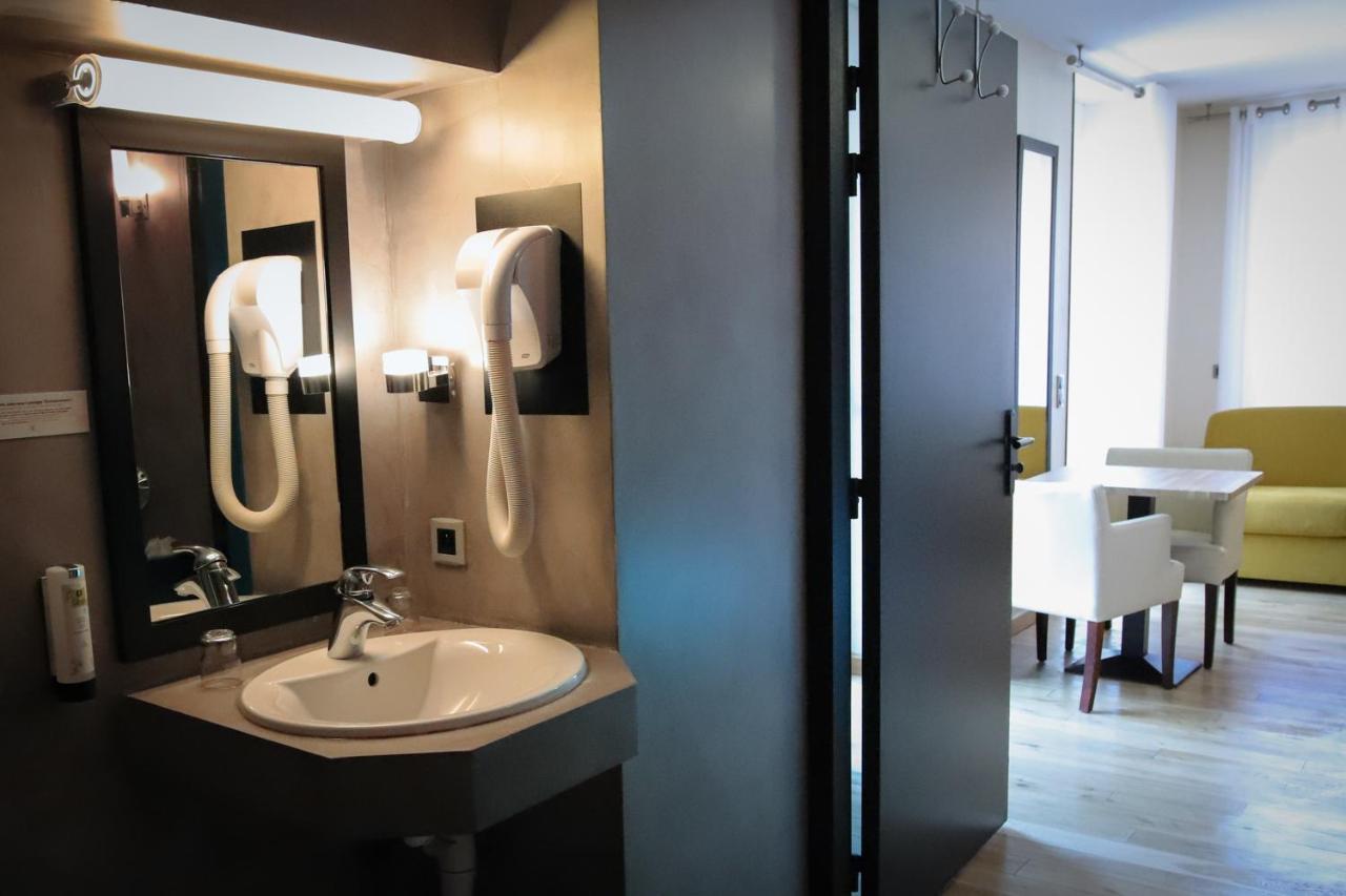Logis Hotel Saint Guirec Et De La Plage Perros-Guirec Exterior photo