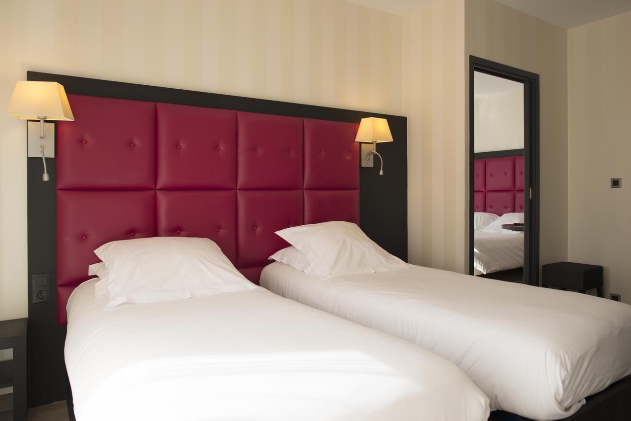 Logis Hotel Saint Guirec Et De La Plage Perros-Guirec Exterior photo